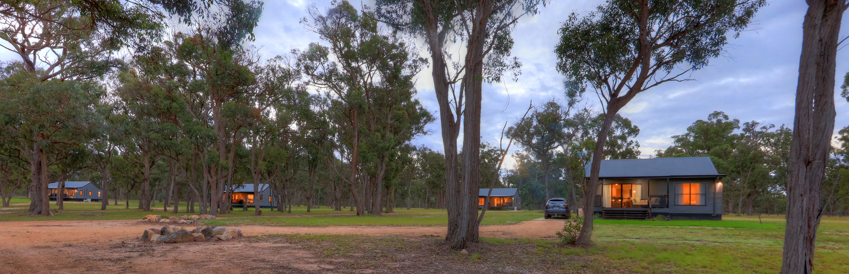 Quaffers Cabins - outside view