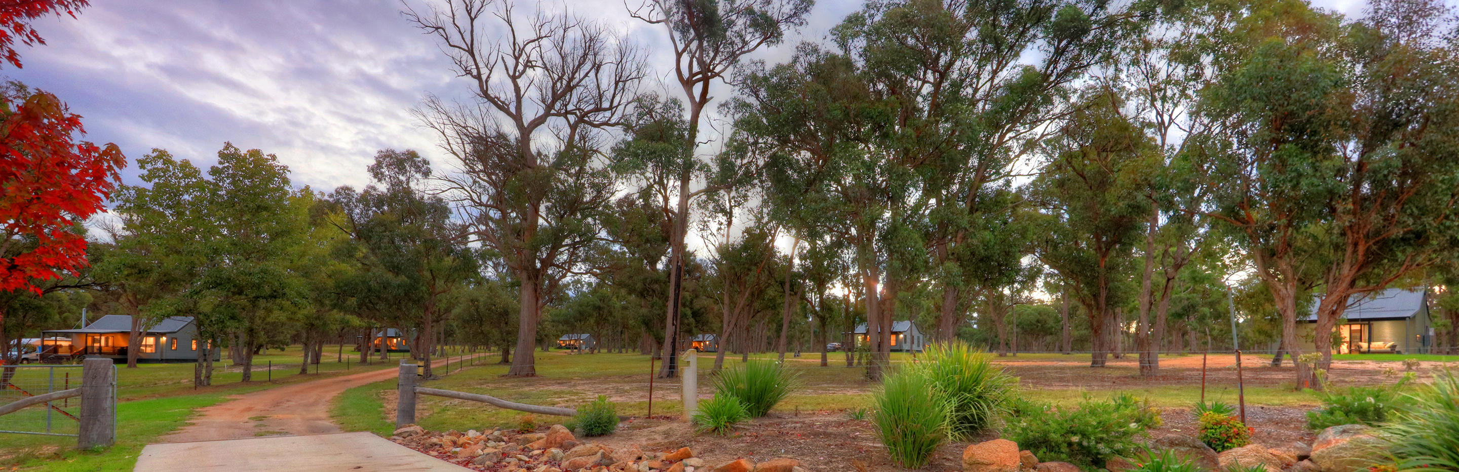 Quaffers Cabins - Outside View